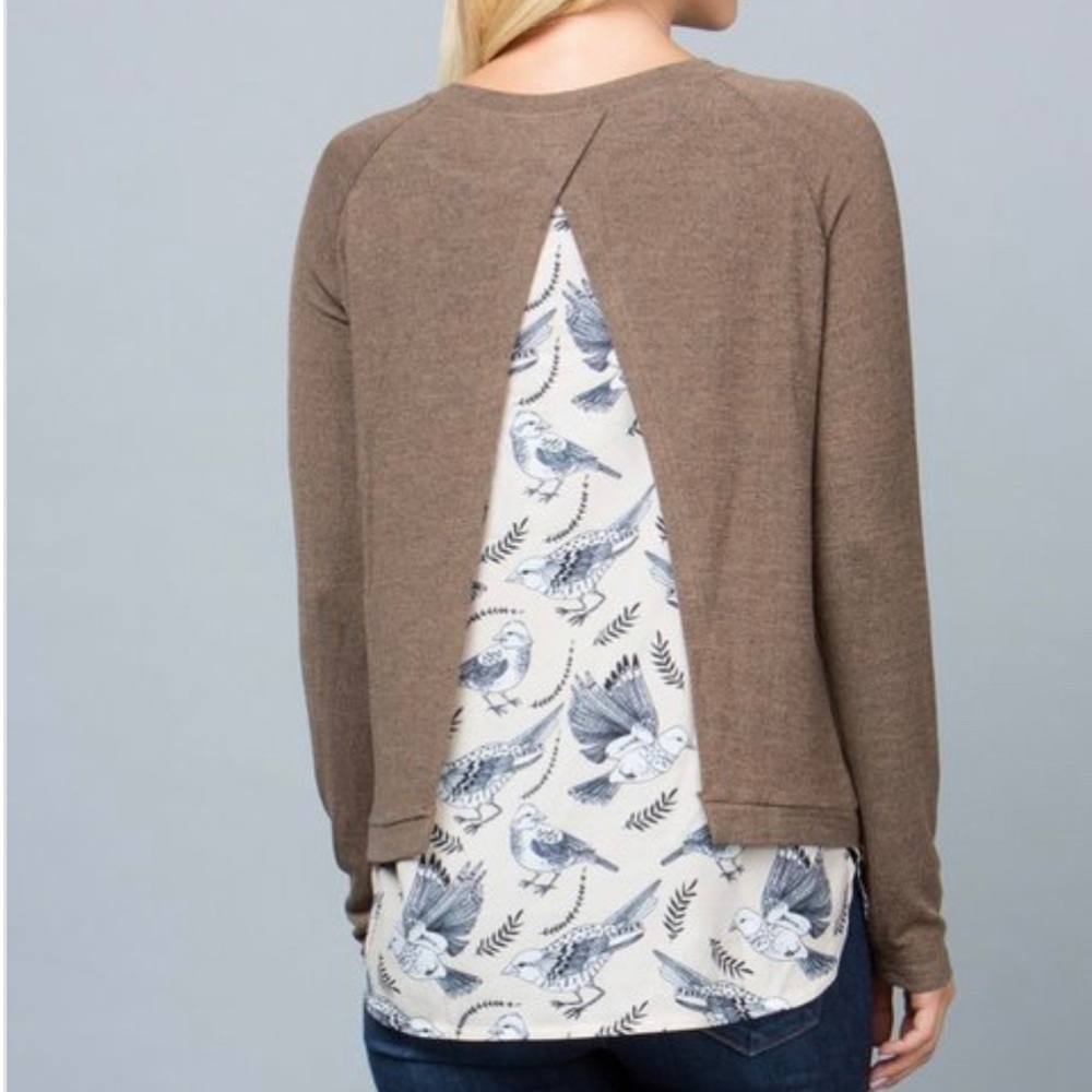 Bird print sweater with peakaboo vent - Picture 7 of 8